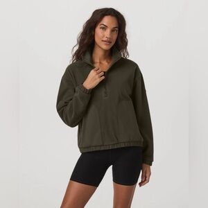 Vuori Olive Women's Aspen Half Zip